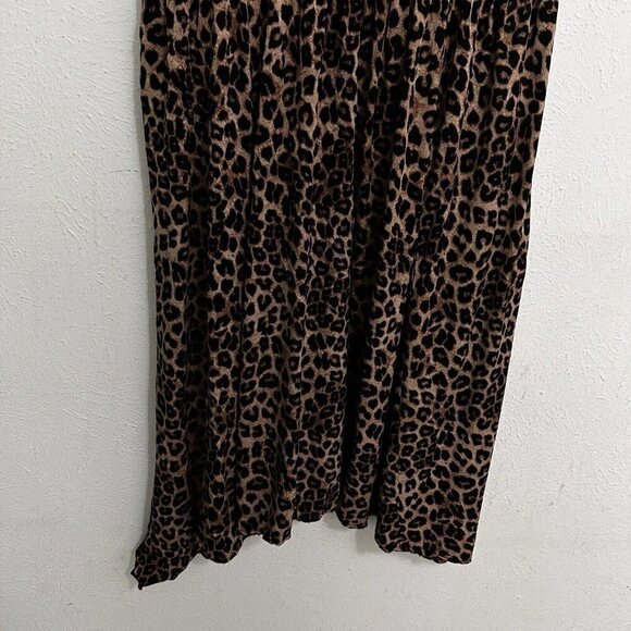 Torrid Leopard Print Button Front Sharkbite Asymmetric Hem Midi Dress Sz 2 (2X) - Picture 14 of 15